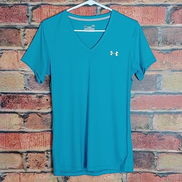 Under Armour Tops - 🔵💥2 for $15💥 Women's UA Heatgear v-neck tee